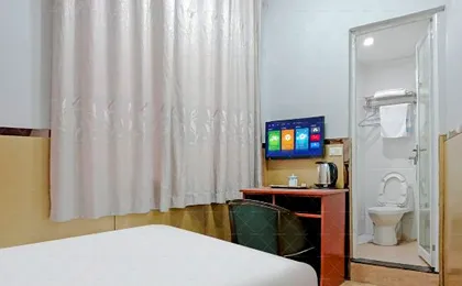 Chongqing Beigang Hotel (Jiangbei Airport Jihua Middle School)
