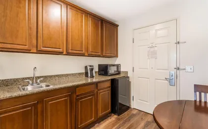 Best Western Plus Valdosta Hotel & Suites