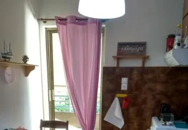 City Break Nearby Metro And Bus Express Airport