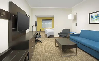 Holiday Inn Express Puyallup By IHG