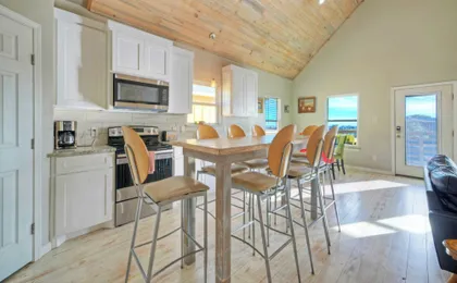 2 Homes, Sleeps 16, Shared Pool+boat Dock Laguna Village Serenity by Avantstay