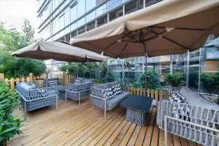 Spring Commercial Hotel (Shenzhen Nanshan Tianli Mingcheng Branch)