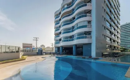 Your Exclusive Stay in a Building With a Pool Just Steps From the sea - WJA