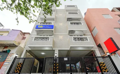 Fabhotel Lucky Inn Grand Residency