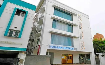 Rohaan Hotels Medavakkam by UPAR