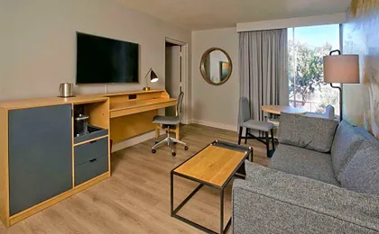DoubleTree By Hilton Chico
