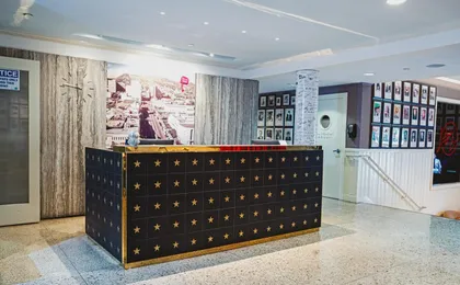 The Hollywood Franklin Hotel Near Universal Studios