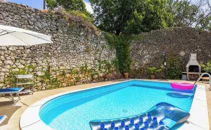Holiday Home Meja Private Pool