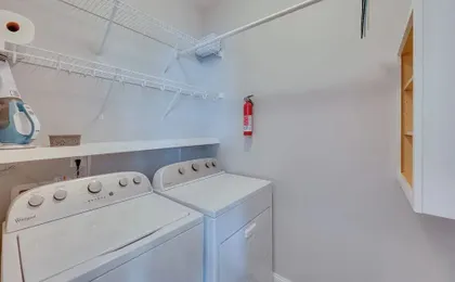 Townhome w/ 2 Decks: Walk to Ocean!