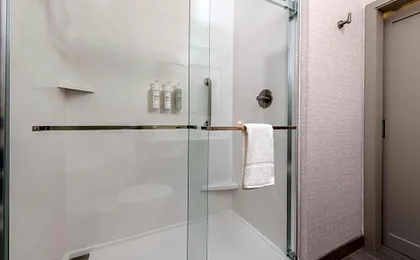 Hampton Inn and Suites Huntington Downtown