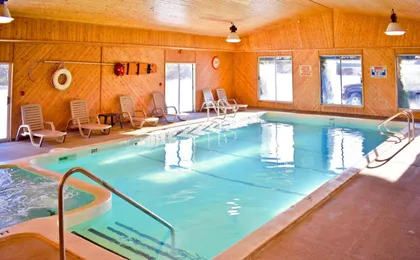 Americas Best Value Inn - Tahquamenon Country