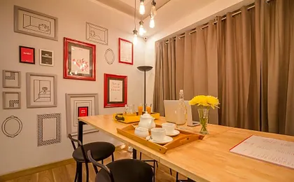 Townhouse Roadway Inn
