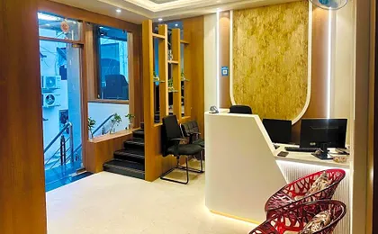 Hotel Deep Palace