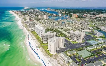 Shoreline Towers Townhouse 4-3