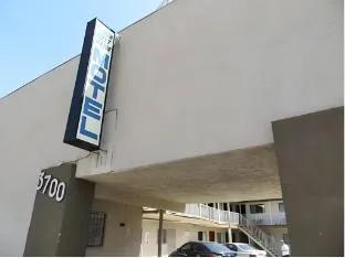 Golden West Manor Motel