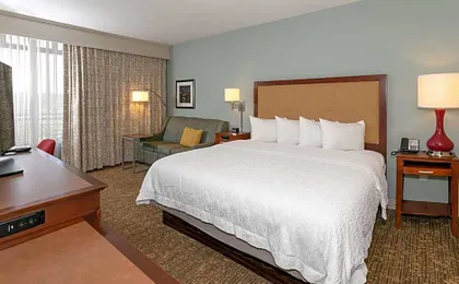 Hampton Inn & Suites Nashville-Green Hills