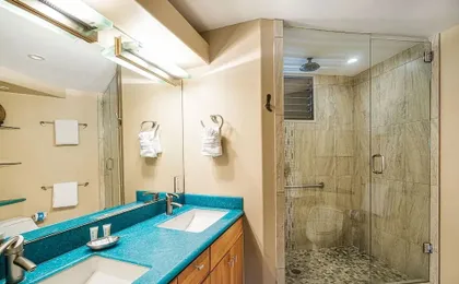 Oceanfront Hale Hui Kai 313 Large Lanai, AC, Incredible Views on Keawakapu Beach
