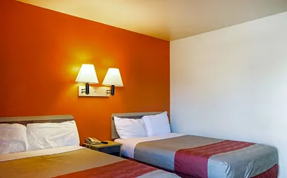 Motel 6-Mojave, CA