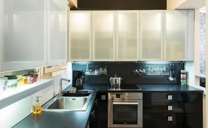 Stylish Flat with Veranda in the Heart of Athens