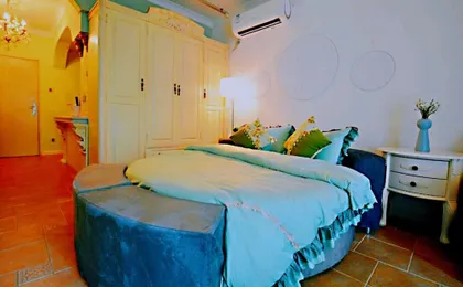 Avatar Green Queen Round Bed High Rise View Futian