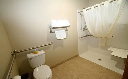 Bowman Inn and Suites