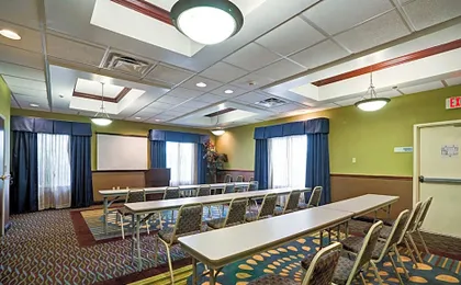 Holiday Inn Express Hotel & Suites Christiansburg By IHG