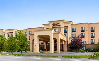 Hampton Inn & Suites Fairbanks