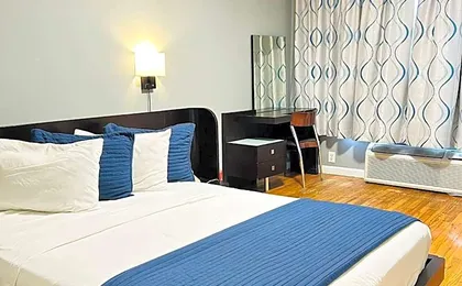Ponce De Leon Hotel