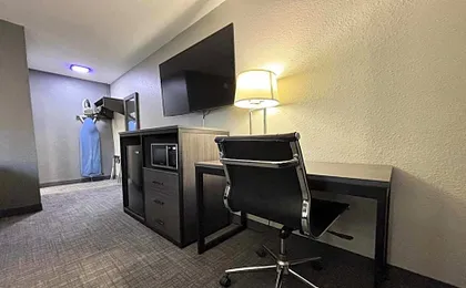 Super 8 by Wyndham Belleville St. Louis Area