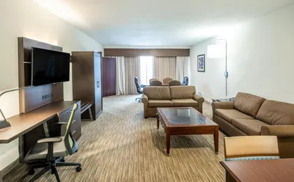 Holiday Inn Express & Suites Fort Payne