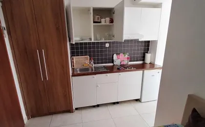Appealing Apartment 8 Sleeps 3 Guests