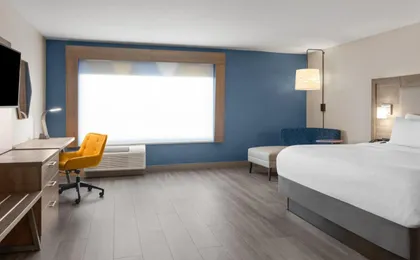 Holiday Inn Express & Suites Mt Sterling North