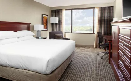 Doubletree by Hilton Hotel Kansas City - Overland Park