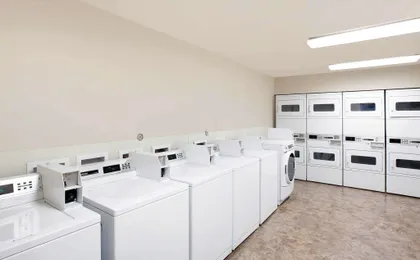 WoodSpring Suites College Station