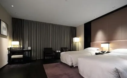 Wuhan Ziyuan Hotel