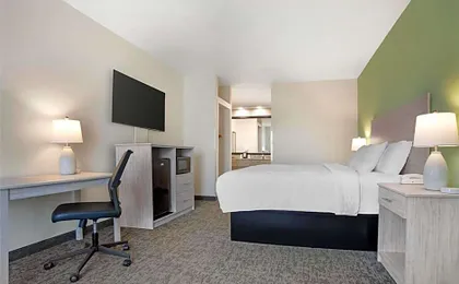 Best Western Navarre Waterfront