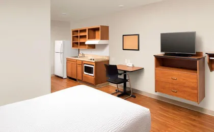 Woodspring Suites Merrillville