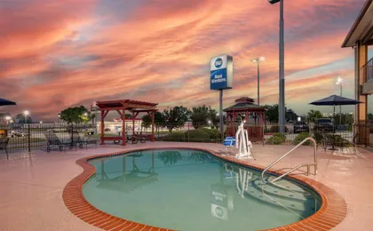 Best Western Lake Conroe Inn