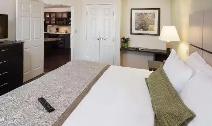 Sonesta Simply Suites Chicago Libertyville