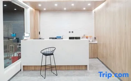 Spacebox Hotel (Shanghai Jiao Tong University)