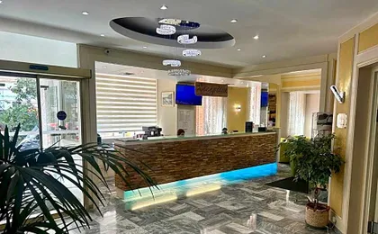 Hotel Busby