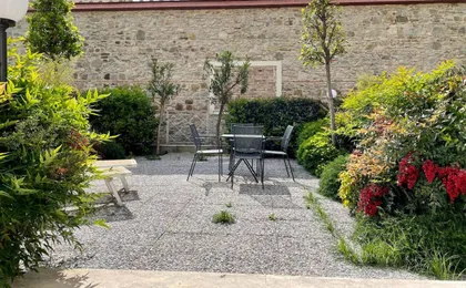 Borgo Guelfo VIII