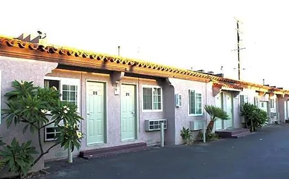 Beacon Motel