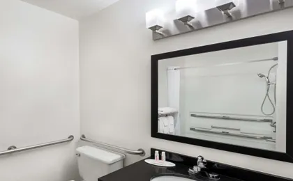Rodeway Inn & Suites Chandler - Phoenix South I-10