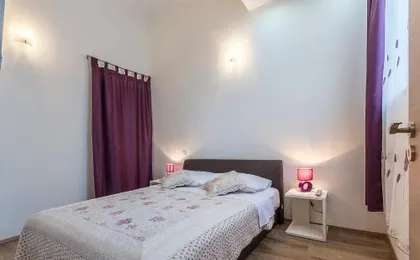 Apartments Ivan i Toma