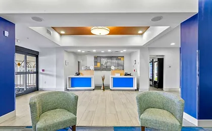 Holiday Inn Express Hotel & Suites Mount Airy By IHG