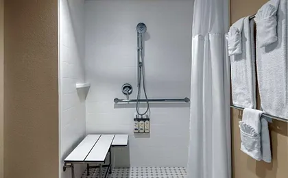 Holiday Inn Express And Suites Phoenix Midtown By IHG