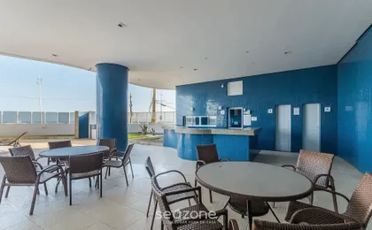 Your Exclusive Stay in a Building With a Pool Just Steps From the sea - WJA