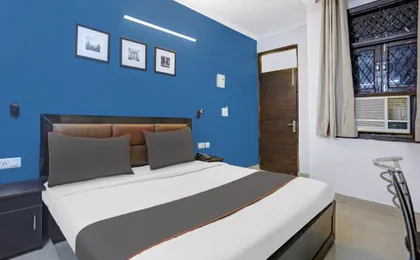 Collection O Agniv Residency Near Saket Metro