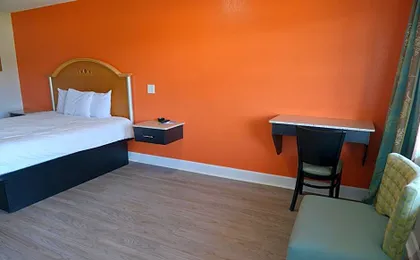 Rodeway Inn & Suites Winter Haven Chain of Lakes